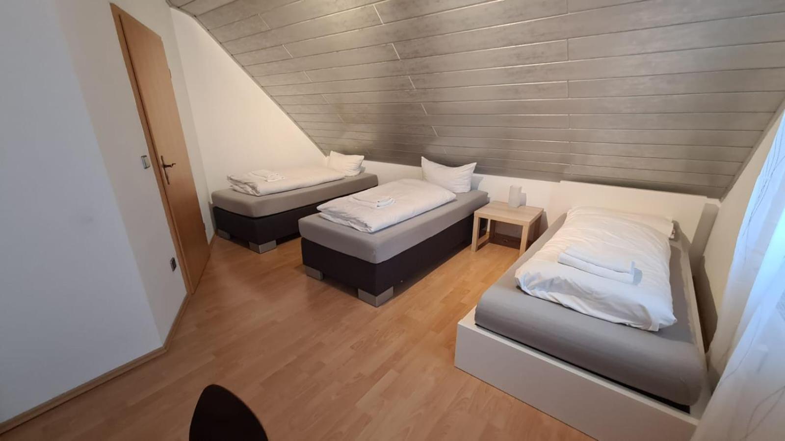 Schlafzimmer 1 Mit Top Aussicht Ueber Weilstetten バーリンゲン エクステリア 写真