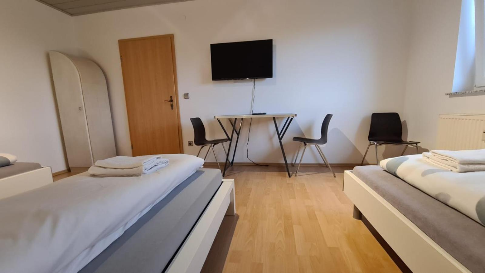 Schlafzimmer 1 Mit Top Aussicht Ueber Weilstetten バーリンゲン エクステリア 写真