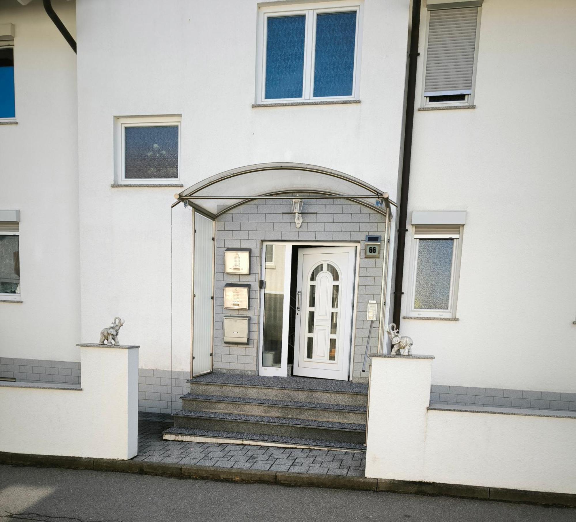 Schlafzimmer 1 Mit Top Aussicht Ueber Weilstetten バーリンゲン エクステリア 写真